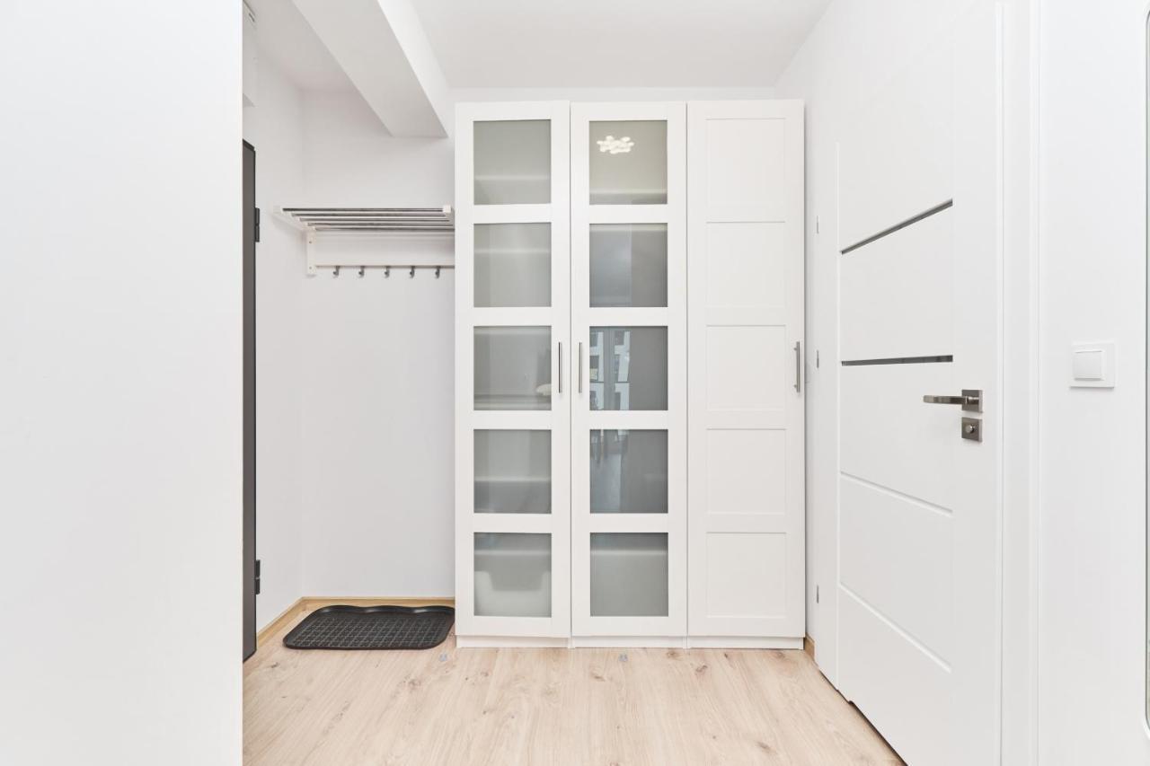 Studio Ksiecia Witolda 32 By Noclegi Renters Wroclaw Exterior photo