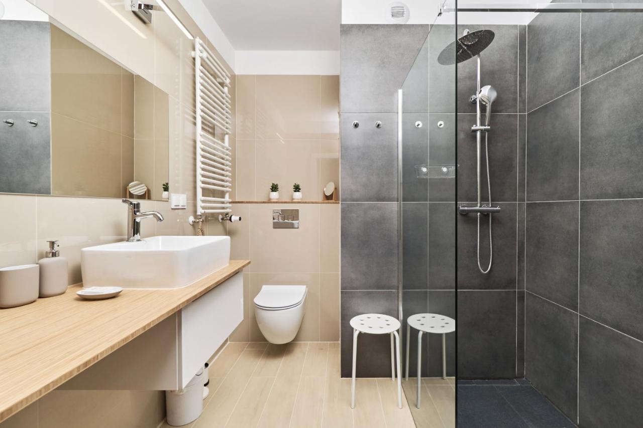 Studio Ksiecia Witolda 32 By Noclegi Renters Wroclaw Exterior photo